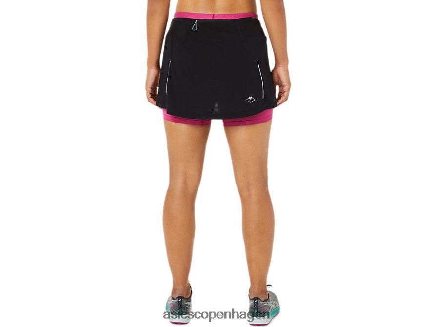 Asics fujitrail skort performance sort/fuchsiarød Z206F63507