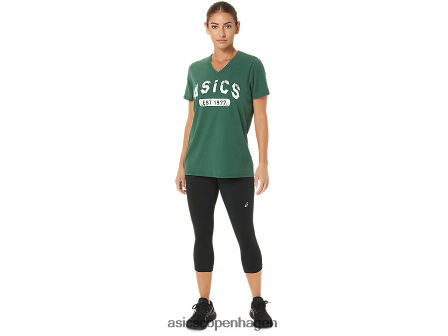 Asics kortærmet t-shirt fra 1977 med v-hals jægergrøn lyng Z206F62726