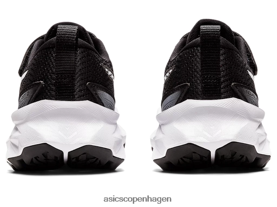 Asics novablast 2 førskole sort hvid Z206F64417