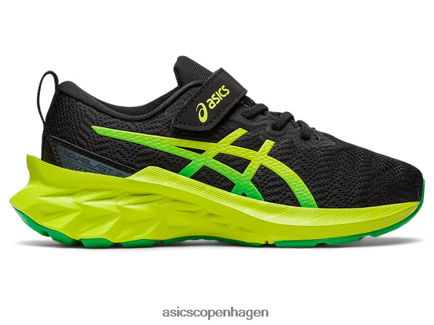 Asics novablast 2 førskole sort/limeskal Z206F64224