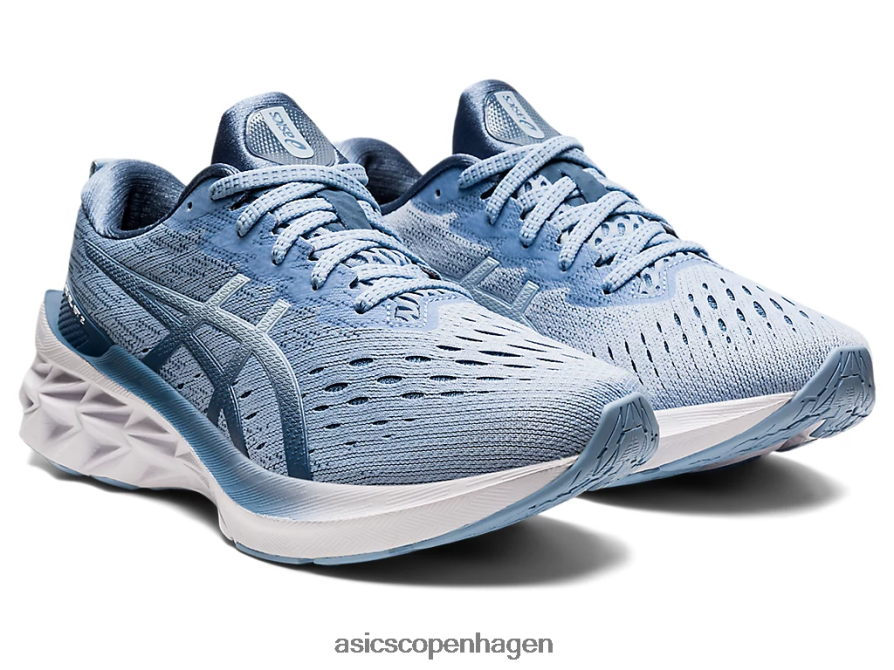 Asics novablast 2 tåge/blød himmel Z206F63908