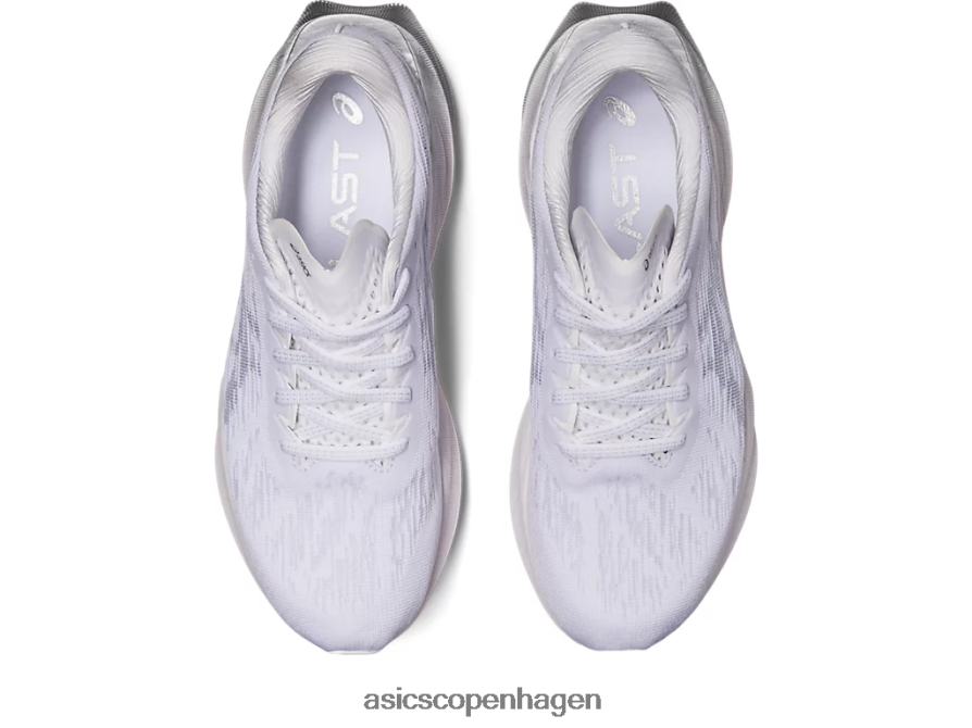 Asics novablast 3 hvid/piemontegrå Z206F62405