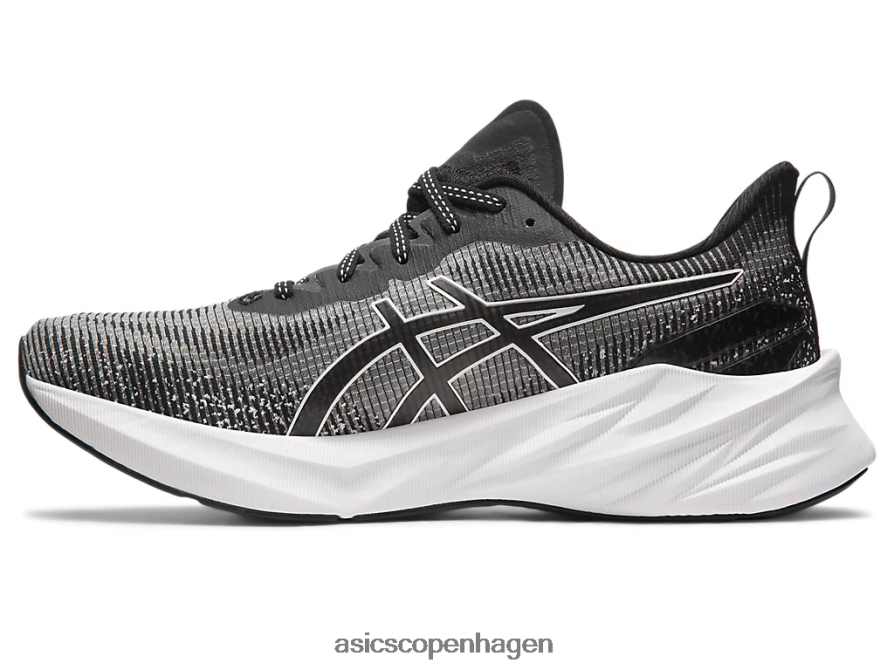 Asics novablast 3 le sort hvid Z206F6204