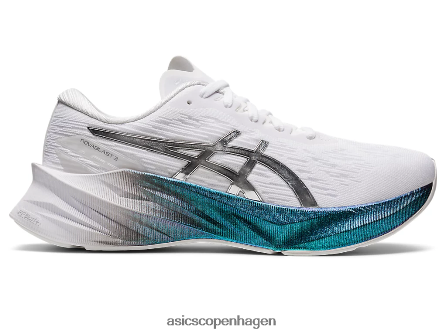 Asics novablast 3 platin hvid/ren sølv Z206F62897