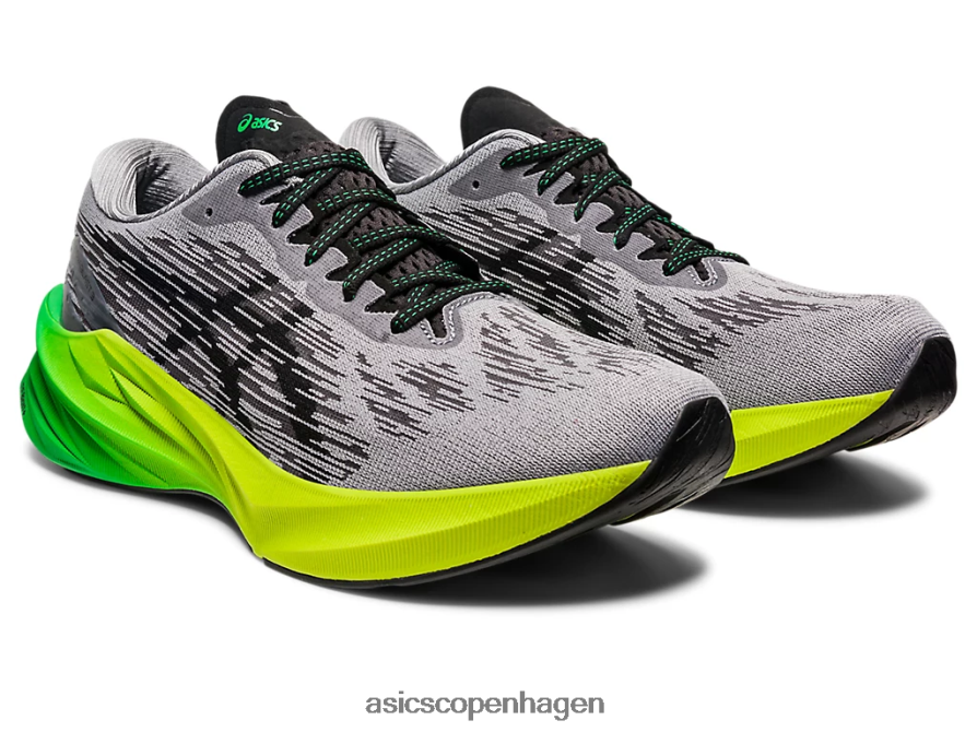 Asics novablast 3 sheet rock/sort Z206F6344