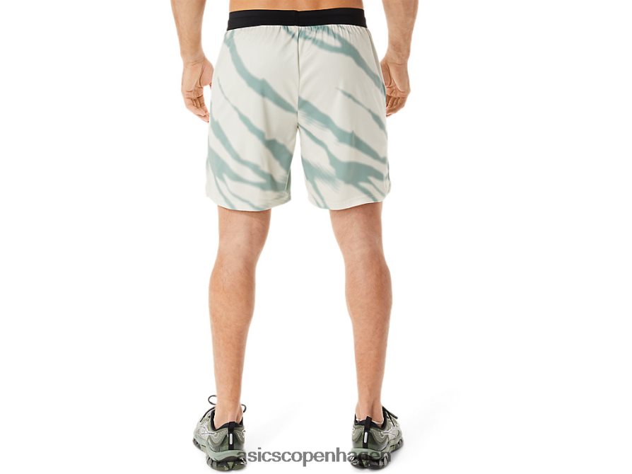 Asics sæsonbetonede shorts med all over print røggrå/skifergrå Z206F6993