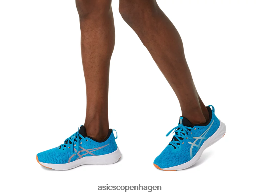 Asics versablast 2 ø blå/lys salvie Z206F6205