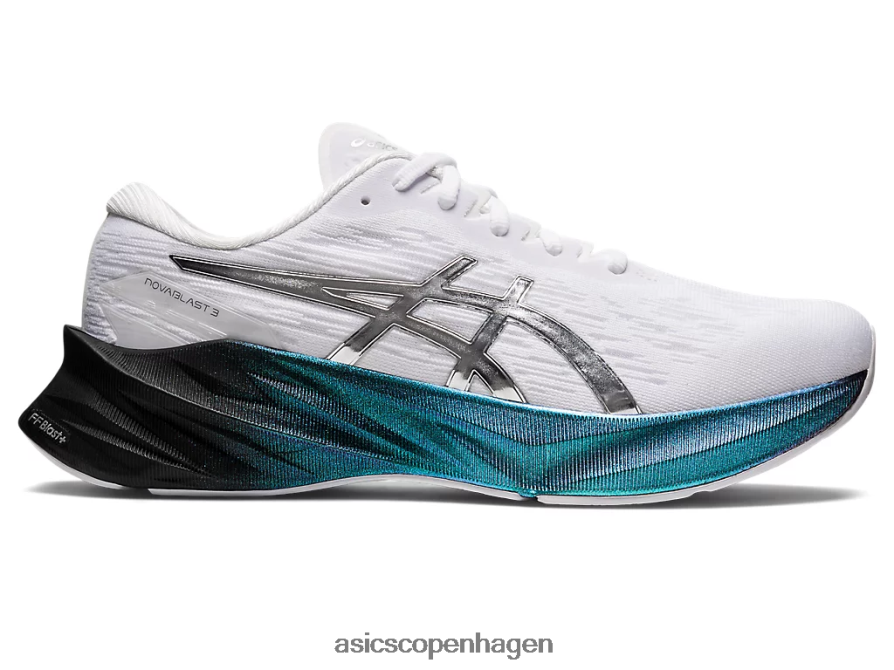 Asics novablast 3 platin hvid/ren sølv Z206F6948